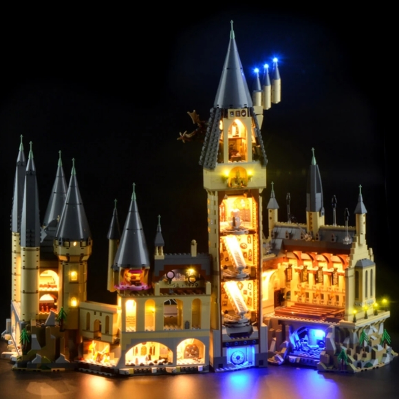 Harry Potter Hogwarts Castle Lego Lightkit - Picture 3 of 6